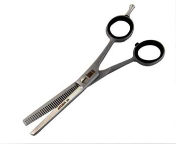 Action Roseline German  5 1/2" Thinning Shear A33